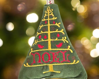 Weihnachtsdekoration, Baumschmuck aus grünem Samt mit Stickerei, sofort versandfertig.