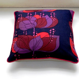 Heals Boras Rio by Helene Wedel, vintage mid 60s, purple, red, pink, cotton cushion cover, throw pillow cover, homeware decor. image 4