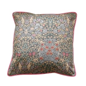 Sanderson William Morris Blackthorn Minor Arts and Crafts, blue, beige and red mid 80s cotton cushion cover, throw pillow cover, home decor.
