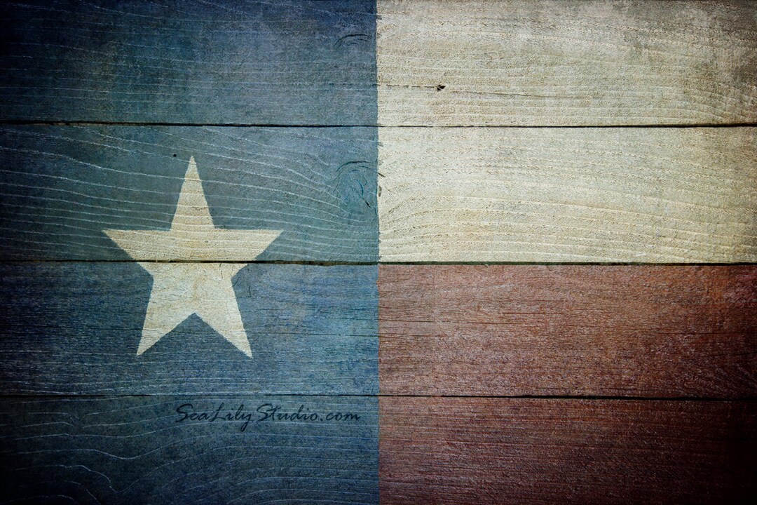 Lone Star : Texas Flag Photo Distressed Wood Photography Patriotic Red ...