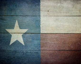 Lone Star : texas flag photo distressed wood photography patriotic red white blue americana home decor 8x12 12x18 16x24 20x30 24x36