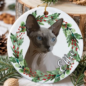 Personalized Cat Photo Ornament, Custom Pet Christmas Gift, Cat Portrait Wreath Ornament, Pet Memorial Keepsake for Cat Lovers 2025