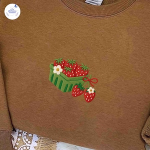 Embroidered Strawberry Shirt, Cottagecore Crewneck, Strawberry T-shirt, Kawaii Fruit Shirt, Summer Berries Shirt, Gift For Wife ESS248