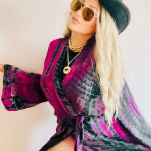 PARTY STARTER KIMONO