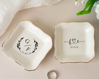 Custom Wedding Gift,Ring Dish With Date and Initials / Wedding Gift,Personalized Gift,Personalized Engagement Gift ,Engaged Couple Newlywed
