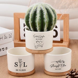 Custom Flower Pot for Couple,Couple&#39;s Name Plant Pot,Anniversary Gifts,Wedding Gifts,Engagement Gifts,Gifts for Mom/Wife/Woman,New Home Gift