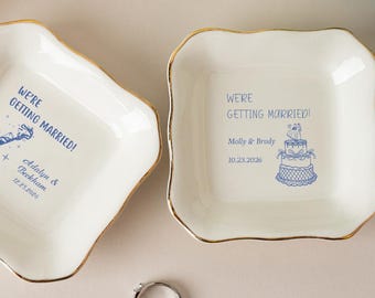 Personalized Engagement Ring Dish, Engaged Jewelry Dish for Her Wedding Gifts for Couple, Sentimental Gift for Bride, Anniversary Gift, Gift