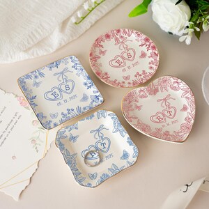 Personalisierte Verschlossene Ringschale, Verlobungsringschale, Hochzeitsgeschenk für paar, Toile De Jouy Ringschale, Geschenk für sie, handgemachter Ringhalter Bild 3