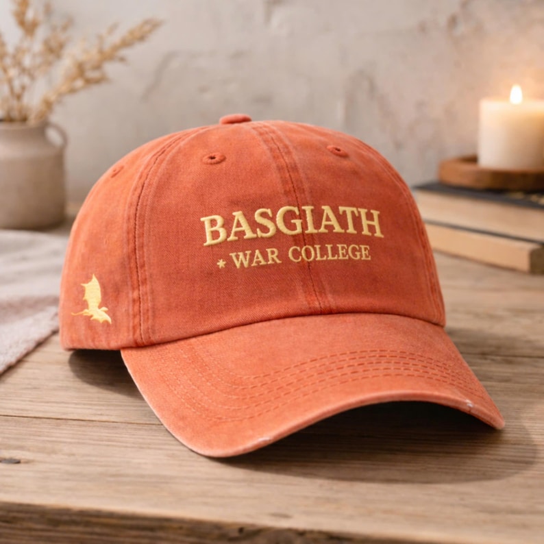 Geborduurde Basgiath War College-hoed, pet vierde vleugel drakenrijder afbeelding 1