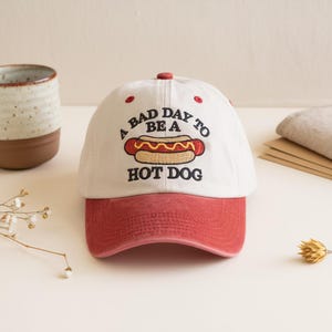 Bad Day To Be a Hot Dog Bestickte Trucker-Mütze, Baseballmütze, Sommermütze, lustige trendige Trucker-Snapback-Mütze am 4. Juli