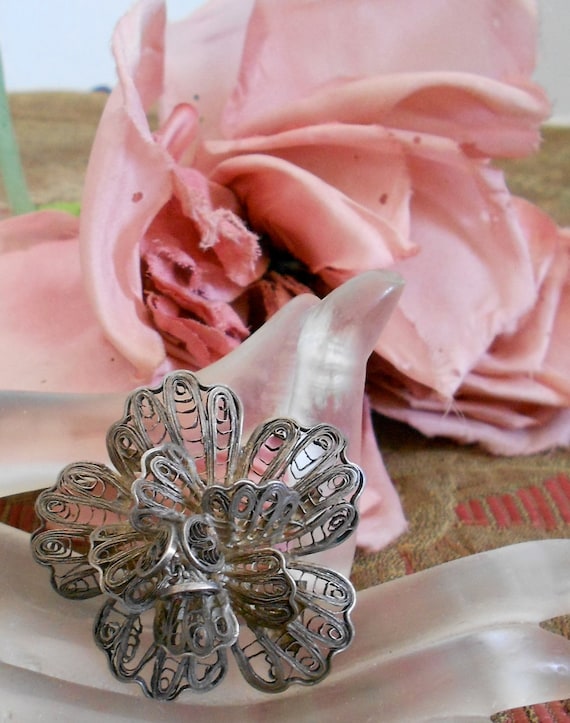 Mexican Silver Filigree Flower Pin