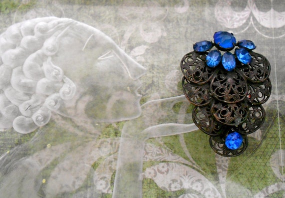 1930's Blue Rhinestone Filigree Dress Clip - image 1