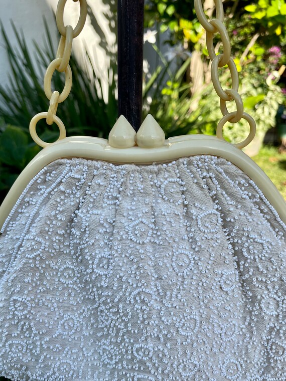 1940's White Micro Beaded Purse - image 2