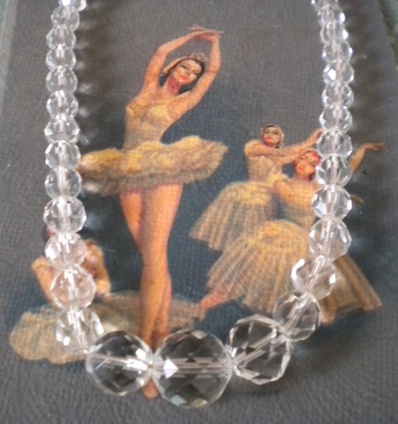 Beautiful 1940's Crystal Necklace