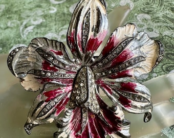Pink-purple 1940\'s style Pot Metal Enamel Orchid Floral Rhinestone Dress Clip Similar Items to 1940s Pink Floral Diamante Rhinestone Pot  main image 3