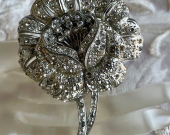 1940's Rhinestone Floral Brooch