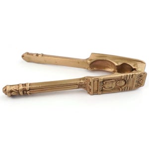 William Shakespeare Brass Nutcracker, Solid Brass Portrait Nutcracker, Gothic Revival Design, Collectible Brass Tongs, Made In England