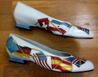 Vintage 1980s Margaret J World Flags Pearl Metallic Leather Low Ballet Pumps 6 GIFT XMAS