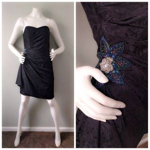 Vintage 1980er Jahre Emily Daniells schwarze Seide Bustier Perlen Floral Trägerlose Minikleid 6P B34 Rocker grecian drape Schatz Brokat Geschenk XMAS