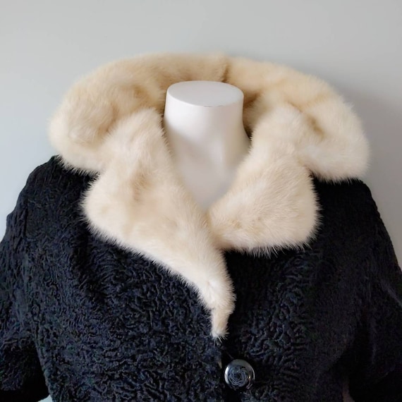 レザージャケット・コート Black Astrakhan Lamb Fur Karakul Biker Jacket Real Astrakhan Fur Jacket in Black Color With Mink Fur