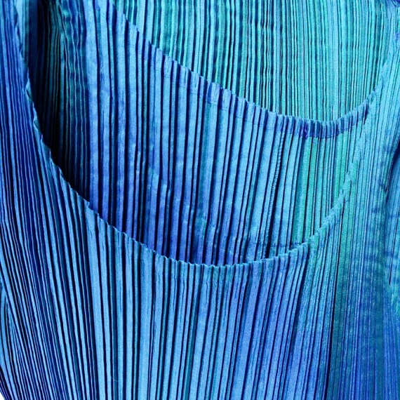 Vintage 1990s Y2K Issey Miyake Iridescent Pleated… - image 8