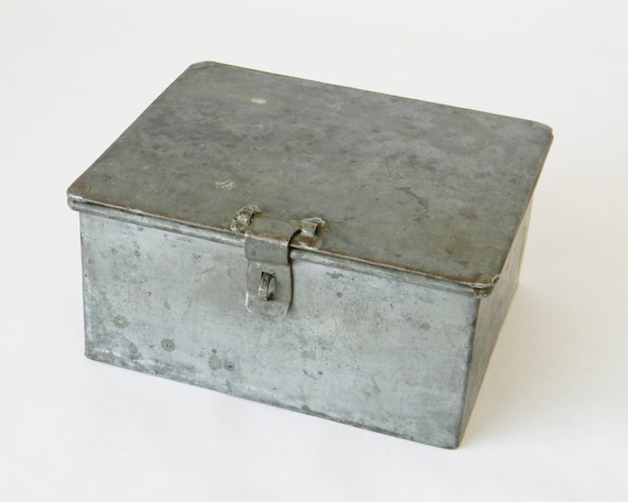 metal box with hinged lid