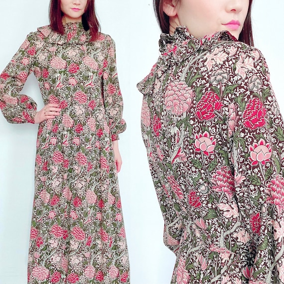 Vintage 1970s floral maxi dress with balloon sleev