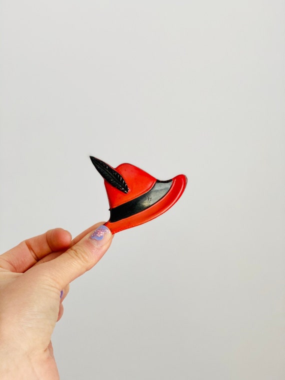 Vintage 1930s Hat Brooch/ Dress Pin/ Plastic Brooc