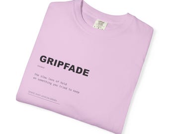 Koszulka Gripfade Lexicon | Koszulka Dark Aesthetic Definition | Koncepcja emocjonalnego odłączenia | Minimalistyczna grafika typograficzna | Odzież Static Dust