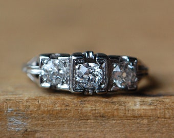Vintage 1930s 18K Art Déco JABEL anillo de compromiso de triple diamante