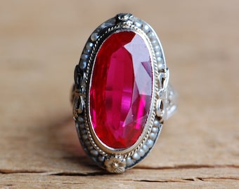 Vintage 14K Art Deco 1930s synthetic ruby and seed pearl filigree cocktail ring
