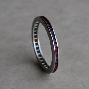 Vintage 6 US mid-century 14K 1.20 carat ruby eternity band