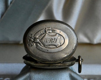 Antiguo memento mori de la década de 1870 victoriano con peinado