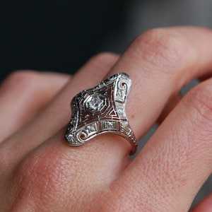 Antique 1920s platinum and diamond filigree cocktail ring GR59 image 6