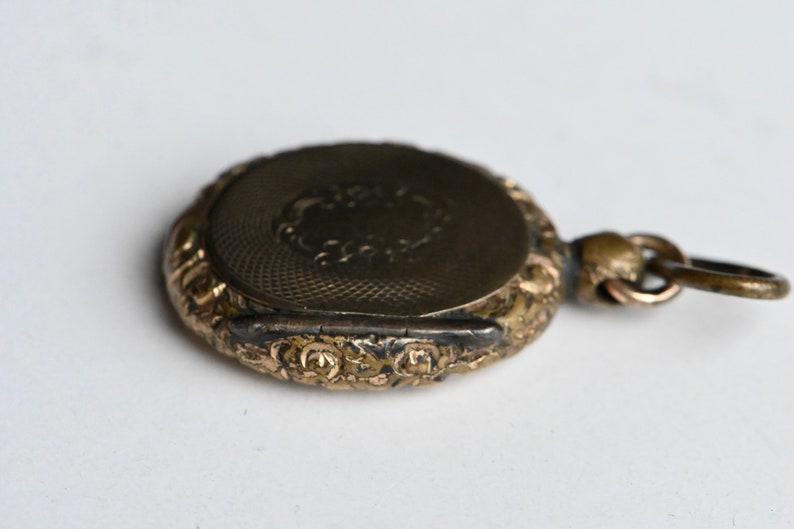 Antique Victorian gold-filled locket with hair work and photograph image 8