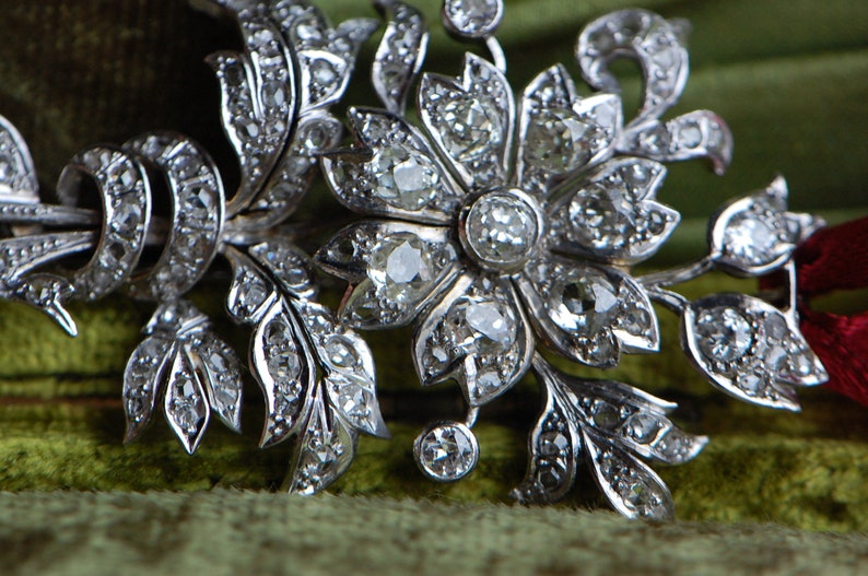 Vintage 1930s Spanish Art Deco 6 carat diamond pavé corsage pendant brooch image 3
