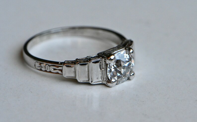 Vintage 18K Art Deco 1930s 1.12 carat OEC diamond engagement ring image 2