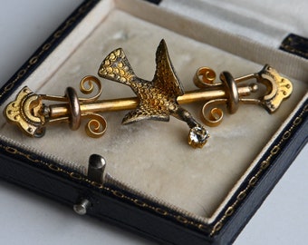 Antique Victorian 1900s gold fill bar pin with bird and paste