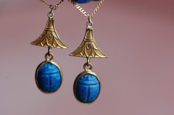 Antique 1920s Egyptian Revival faux lapis lotus m… - image 6