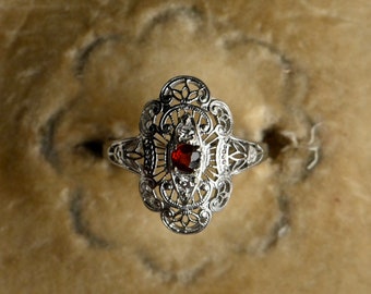 Antique Art Deco 14K filigree and ruby cocktail ring