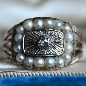 Antique 1810s 10K and silver Georgian memorial ring with pearls and diamond image 2