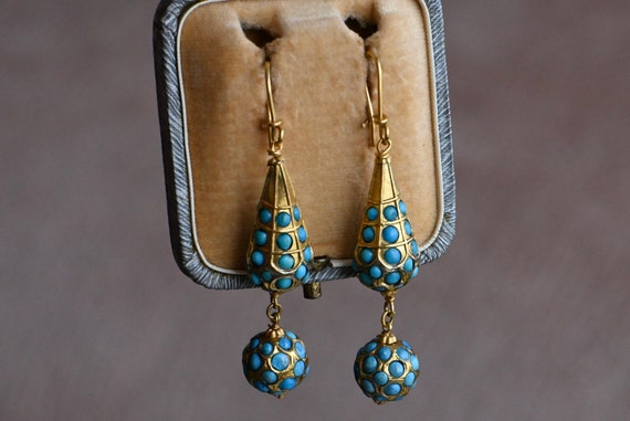 Vintage Mid-Century Victorian Style turquoise dro… - image 5