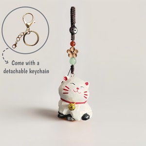 Handmade Hand - Carved Kawaii Wooden White Cat Key Chain Ornament -  Ideal Custom Gifts Wooden Figurine for Car Keys and Bag Decoration