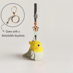 Handmade Wooden Parrot Keychain - Cute & Creative. Ideal for Car/Schoolbag, Perfect Gift for Bird Lovers.Ideal Gift to Friend,Bestie,Family