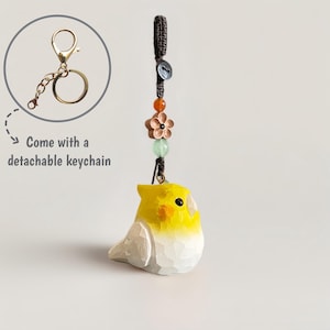 Handmade Wooden Parrot Keychain - Cute & Creative. Ideal for Car/Schoolbag, Perfect Gift for Bird Lovers.Ideal Gift to Friend,Bestie,Family