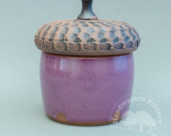 Stoneware Acorn Jar, sugar jar, salt cellar, butter dish, cosmetic jar (#10)