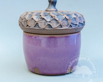 Stoneware Acorn Jar, sugar jar, salt cellar, butter dish, cosmetic jar (#15)