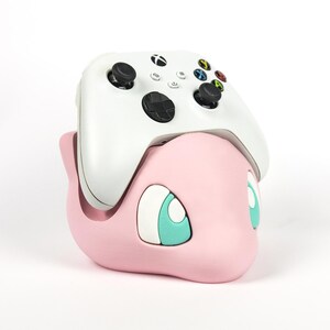 Soporte para mando de Mew: soporte para mando de Pokémon impreso en 3D, decoración para escritorio de juegos imagen 3