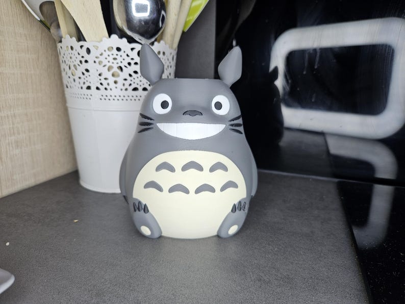 Totoro Pen Holder: 3D Printed Studio Ghibli Desk Organizer image 6
