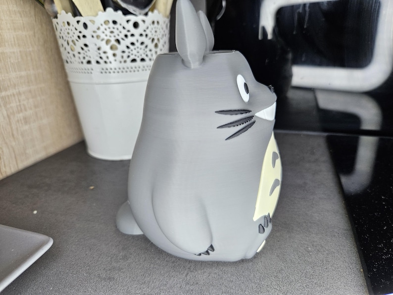 Totoro Pen Holder: 3D Printed Studio Ghibli Desk Organizer image 8
